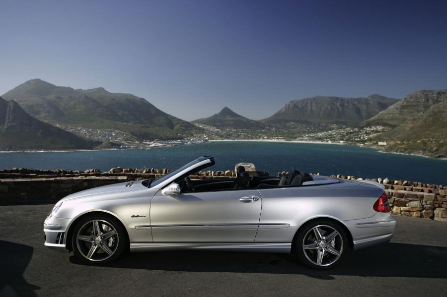  Mercedes-Benz CLK63 AMG Cabriolet 2007 года  (фото 11 из 16)